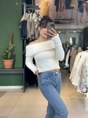 Madonna Yaka Sakalli Triko Kazak