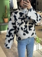 Leopar Dersen Desenli Kazak