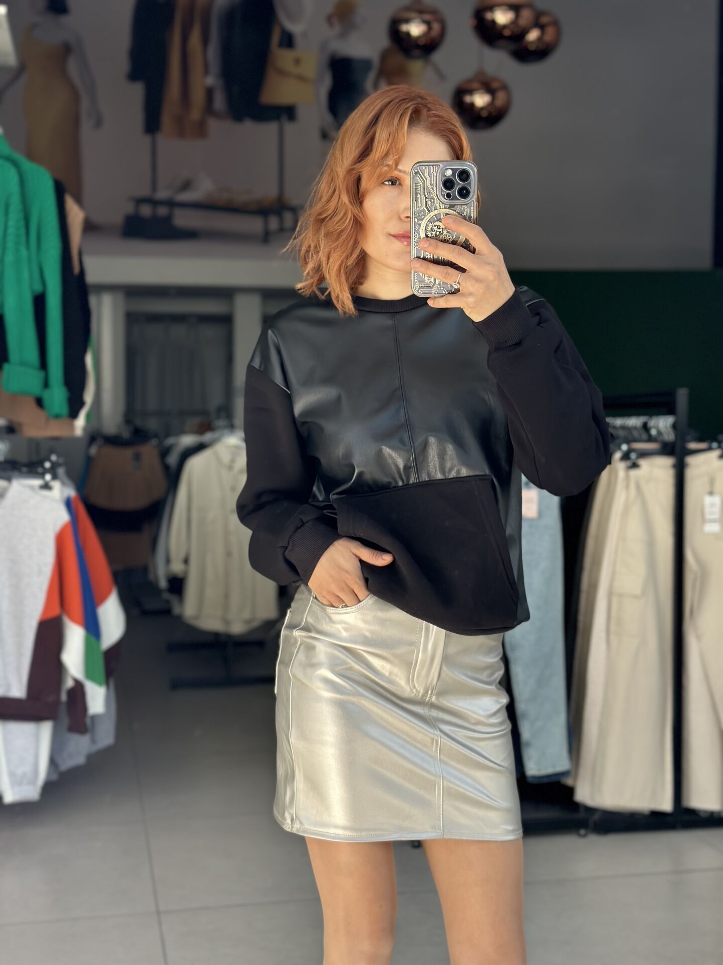 Deri Garnili Siyah Sweatshırt