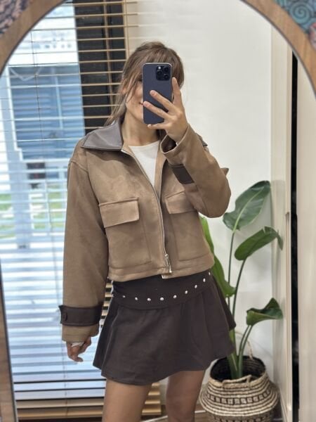 Deri Detayli Süet Ceket