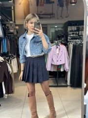 Piliseli Sort Etek Laci