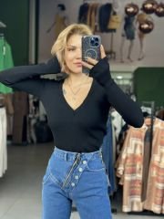 V Yaka Elit Triko Siyah Bodysuit