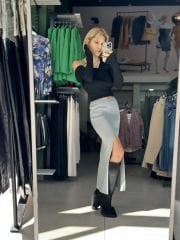 Yırtmaçlı Midi Boy Triko Etek