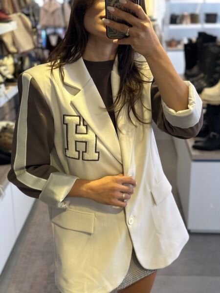 Ön Nakisli Blazer