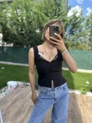 Dantel Detayli Bluz