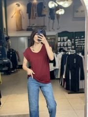 Sirt Detay Tshirt