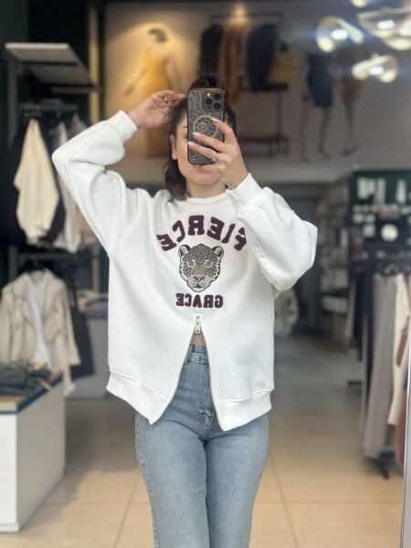 Önü Fermuar Detaylı Baskılı Oversize Sweat