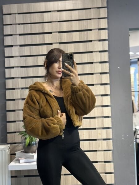 Fermuarli Kisa Pelus Ceket