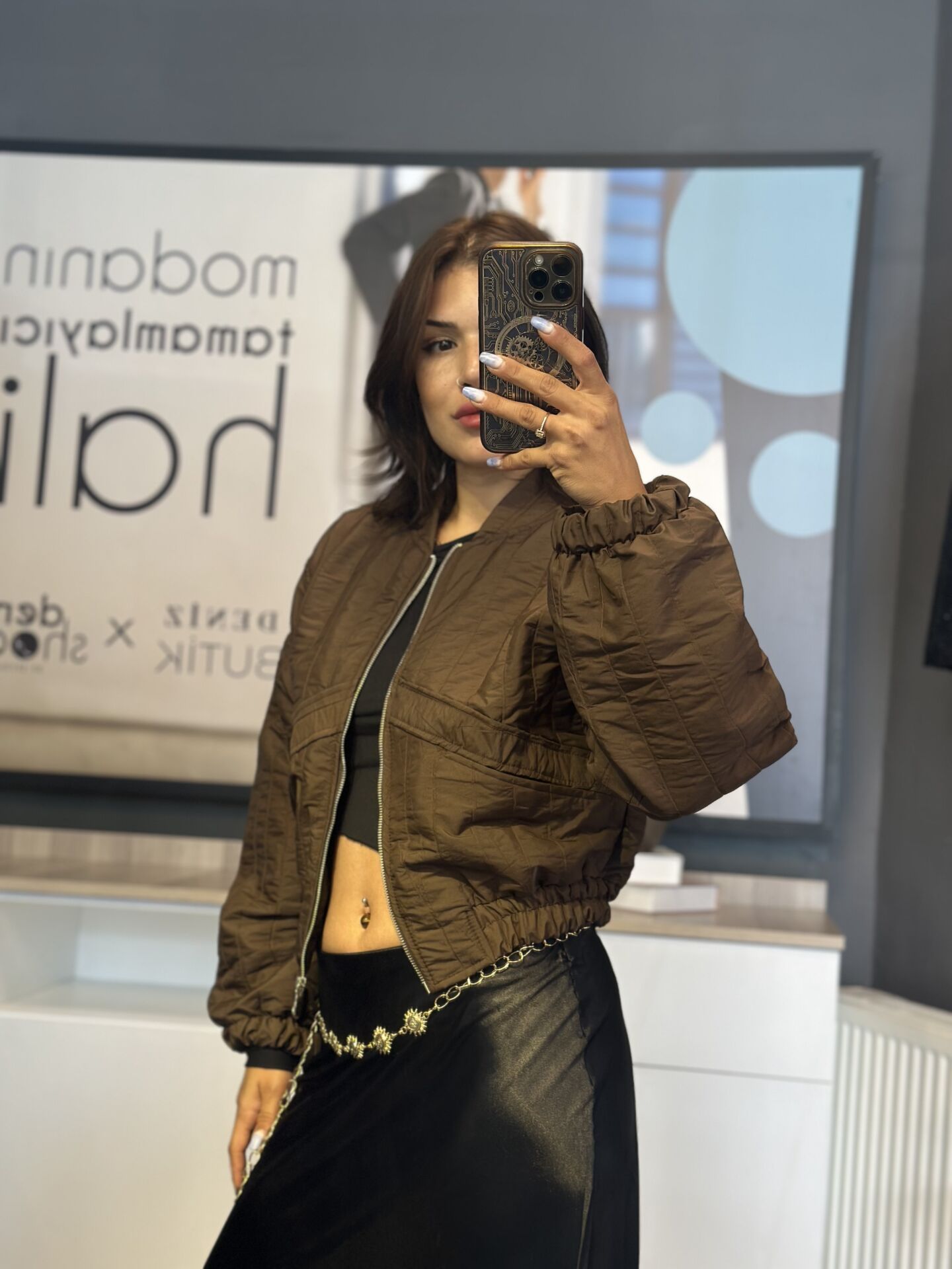 Beli Lastikli Kisa Kapitone Ceket