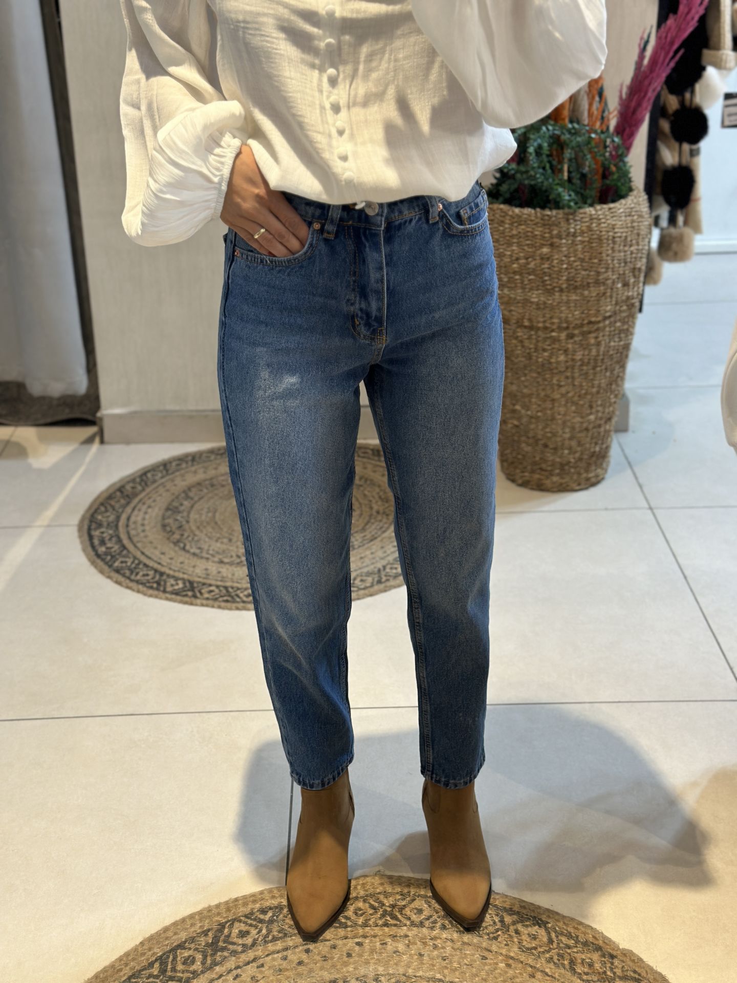 Açik Mavi Mom Jean