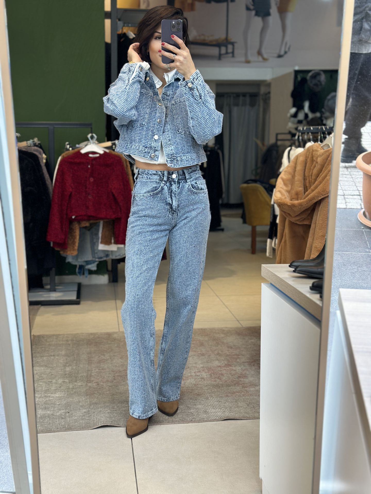 Wide Leg Jean