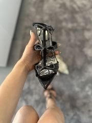 Tas Fiyonklu Tasarim Ayakkabi