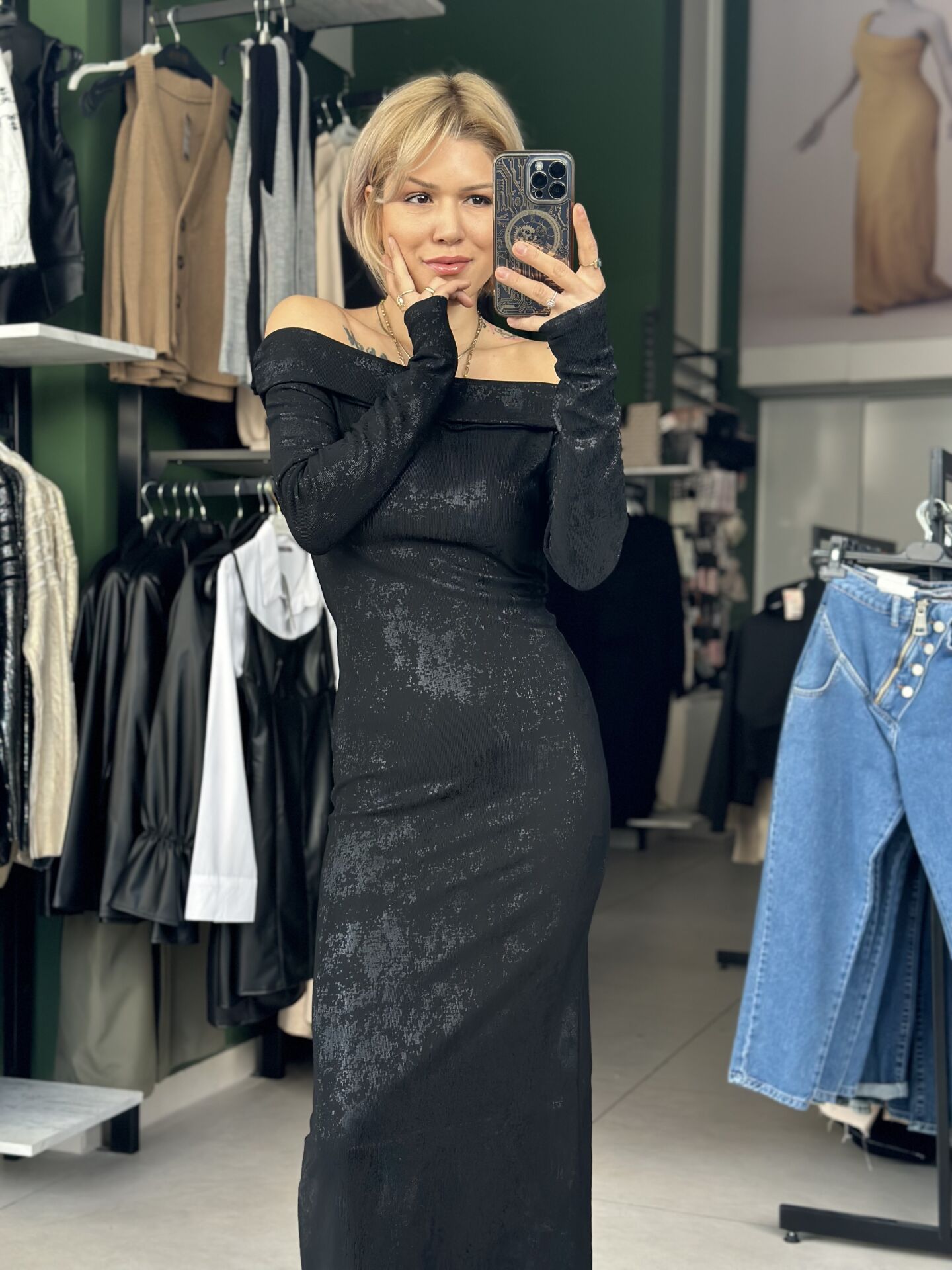Madonna Yaka Simli Elbise