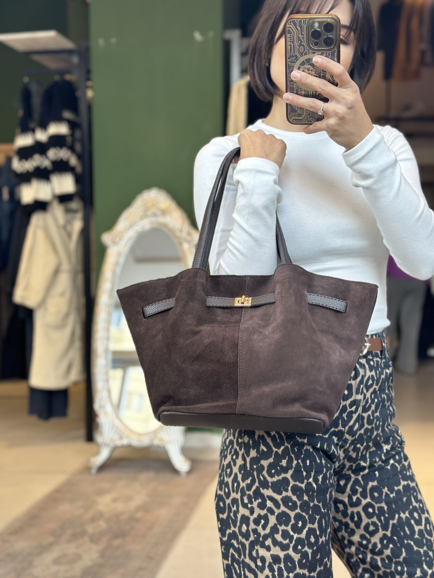 Kemer Geçisli Marka Model Çanta