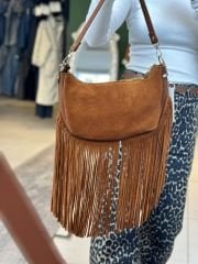 Püsküllü Süet Çanta