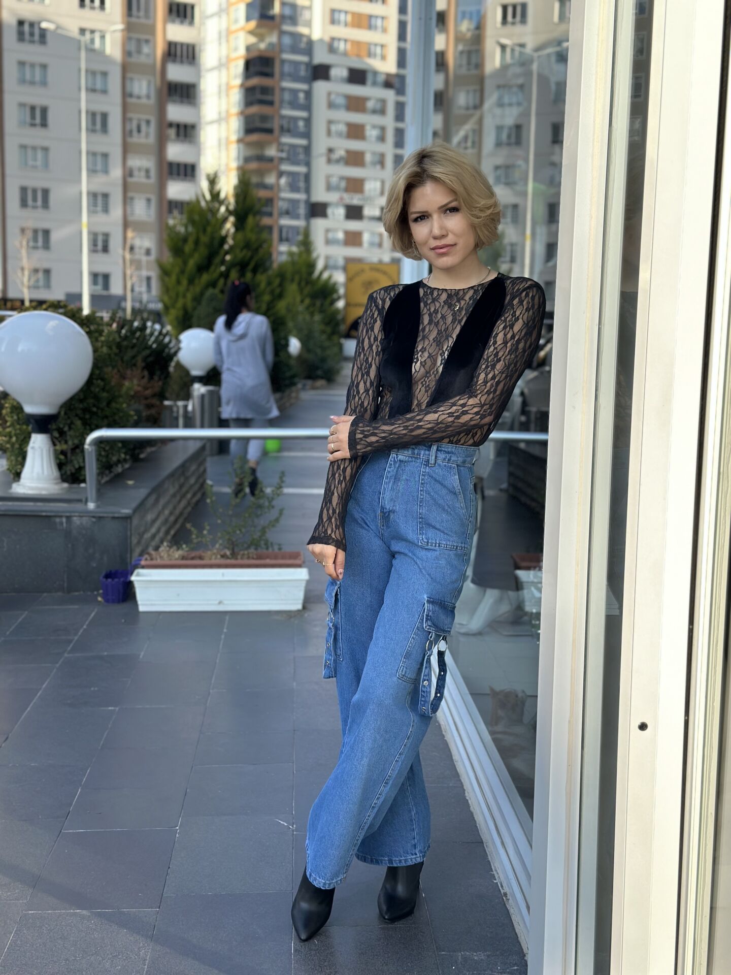 Dantel Kadife Detay Bodysuit