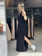 Sifir Kol Sirt Bagcikli Yirtmaçli Elbise