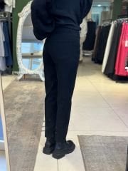 Siyah Mom Jean
