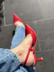 Yan Bant Geçisli Kisa Topuk Stiletto