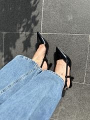 Yan Bant Geçisli Kisa Topuk Stiletto