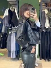 Crop Model Deri Ceket