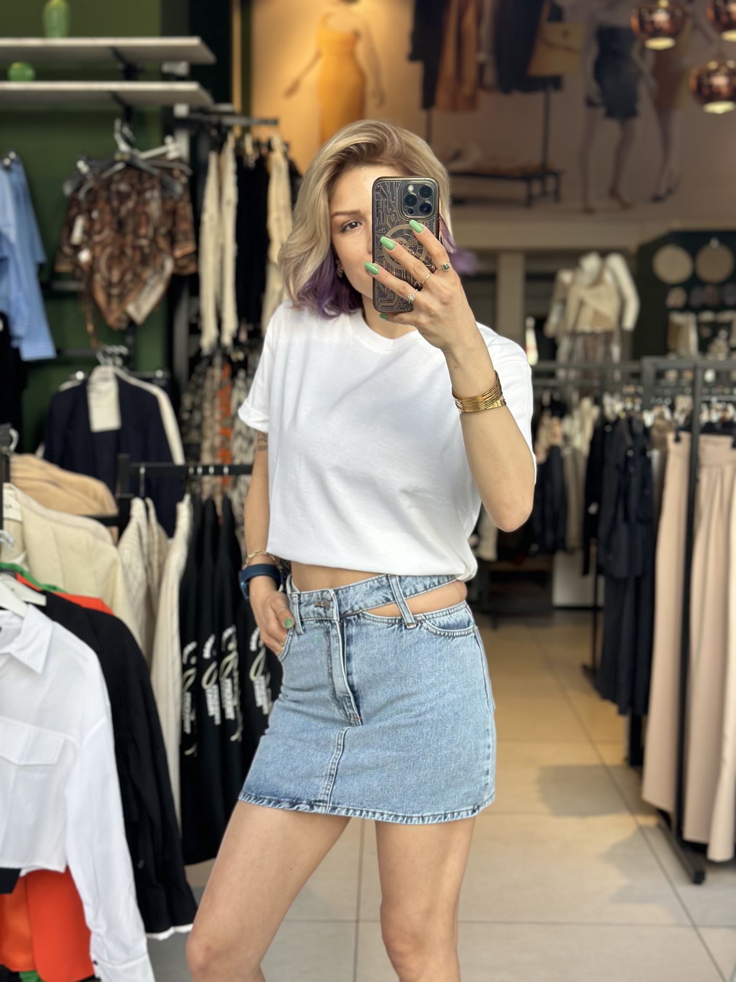Bel Pencere Detay Dar Kesin Jean Etek