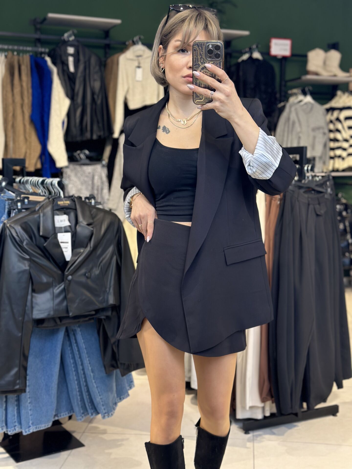 Marka Model Yurtmaçlı Şort Etek
