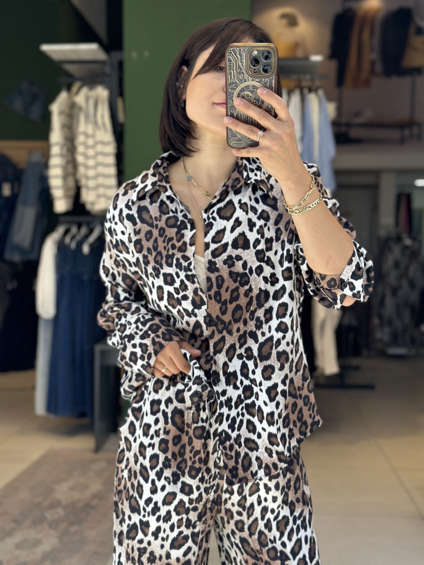 Leopar Desen Saten Gömlek