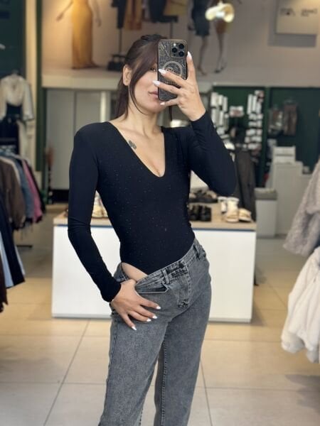 V Yaka Vatkali Tasli Body Süet